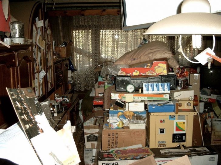 5 Stages of Hoarding, as Explained by Experts Gazette Day
