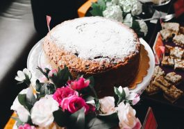 red and white rose bouuet